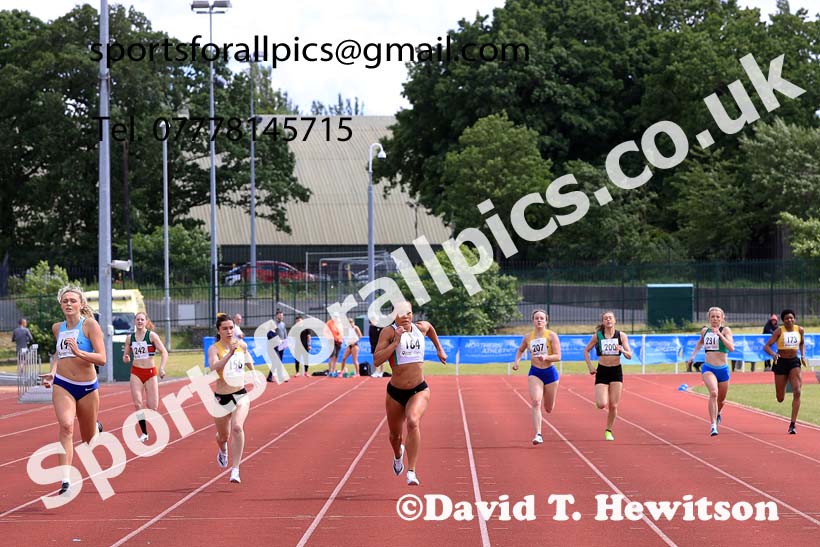Senior Womens 400 metres, 2024 Northern Senior and Under-20s Track and Field Champs, Middlesbrough.  Photo: David T. Hewitson/Sports for All Pics